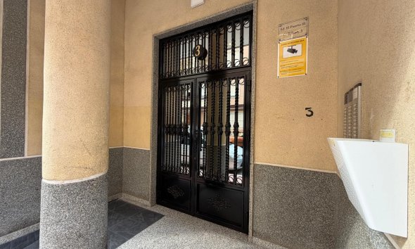 Reventa - Apartment -
Torrevieja - Parque de las Naciones