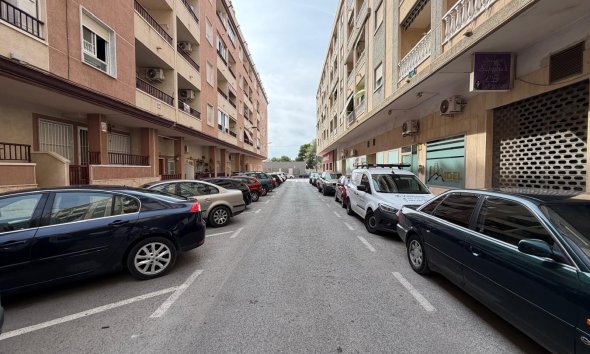 Reventa - Apartment -
Torrevieja - Parque de las Naciones