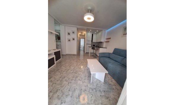 Reventa - Apartment -
Torrevieja - Nueva Torrevieja