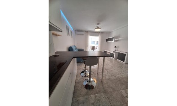 Reventa - Apartment -
Torrevieja - Nueva Torrevieja