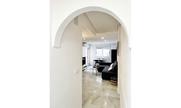 Reventa - Apartment -
Torrevieja - Centro
