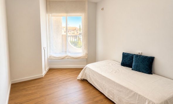 Reventa - Apartment -
La Zenia - Costa Blanca