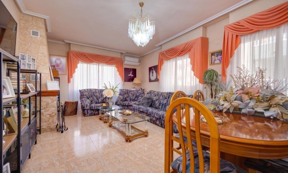 Reventa - Apartment -
Torrevieja - Centro