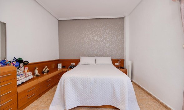 Reventa - Apartment -
Torrevieja - Centro
