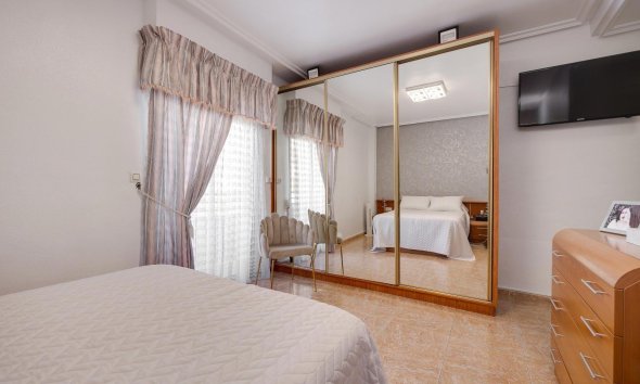 Reventa - Apartment -
Torrevieja - Centro