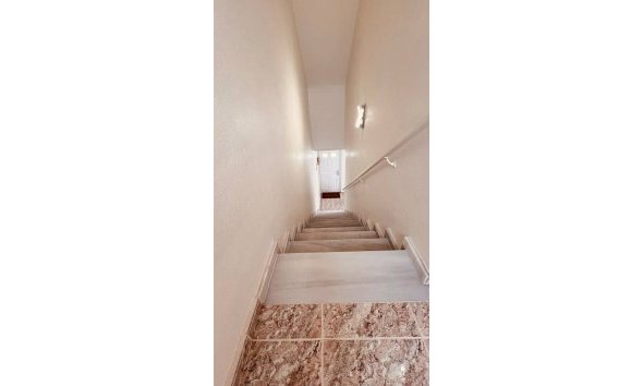 Resale - Apartment -
Villamartin - Costa Blanca