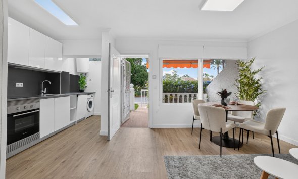 Resale - Bungalow -
Villamartin - Costa Blanca