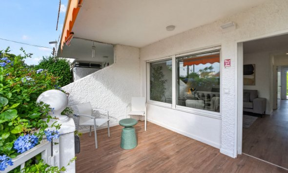 Resale - Bungalow -
Villamartin - Costa Blanca