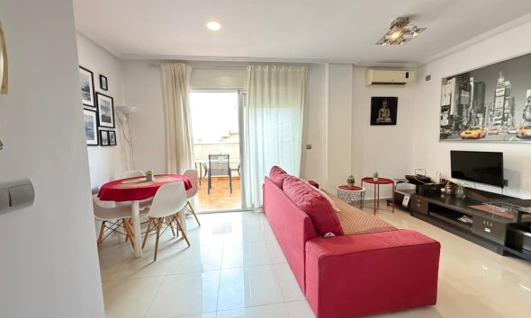 Revente - Attique -
Torrevieja - Centro