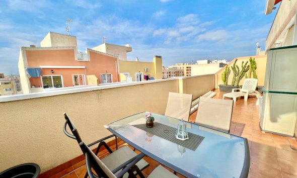 Revente - Attique -
Torrevieja - Centro