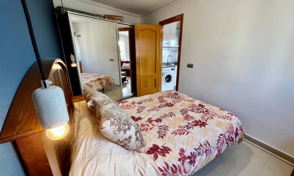 Revente - Attique -
Torrevieja - Centro