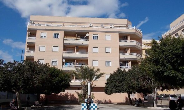 Revente - Attique -
Torrevieja - Centro