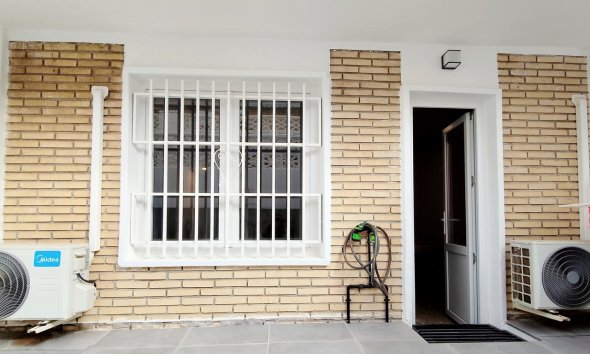 Revente - Apartment -
La Mata - Costa Blanca