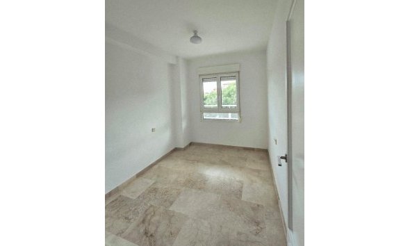 Revente - Apartment -
Orihuela Costa - Altos De Campoamor