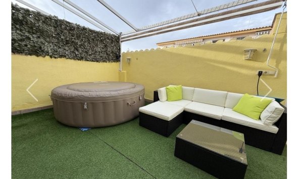 Revente - Town House -
Orihuela Costa - La Florida
