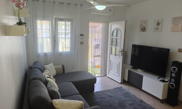Revente - Town House -
Orihuela Costa - La Florida