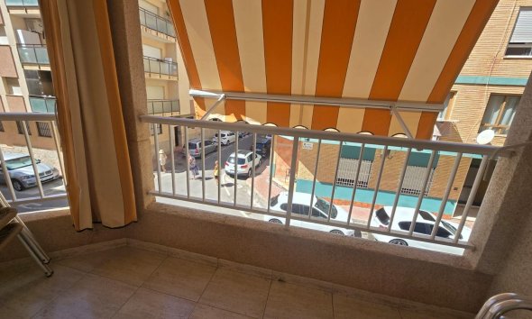 Resale - Apartment -
Torrevieja - Playa del Cura