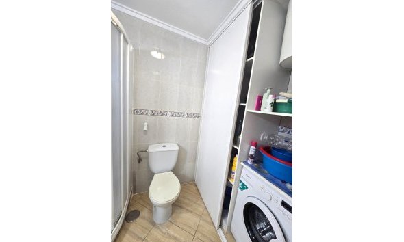 Resale - Apartment -
Torrevieja - Playa del Cura
