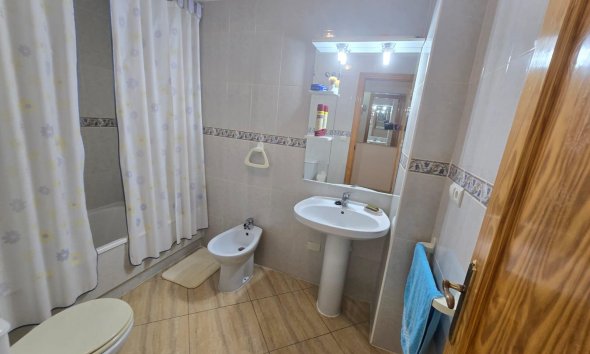 Resale - Apartment -
Torrevieja - Playa del Cura