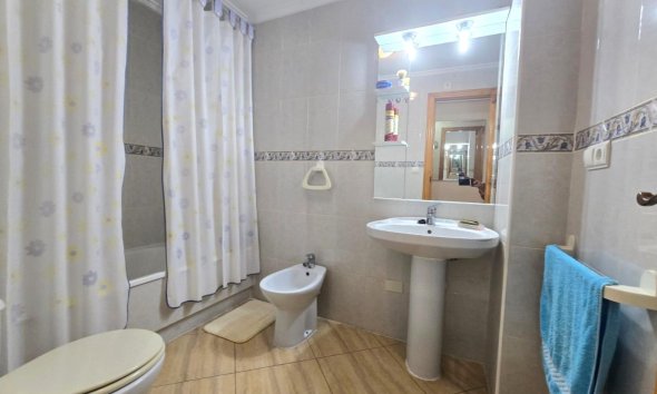 Resale - Apartment -
Torrevieja - Playa del Cura