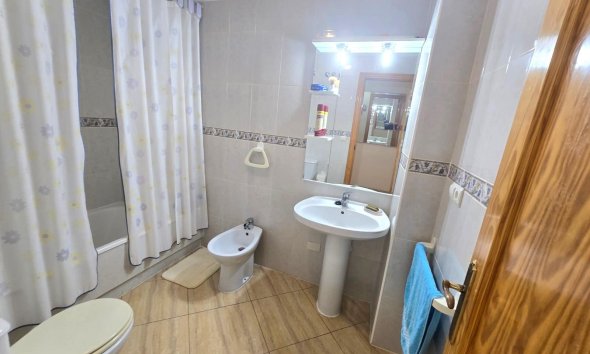 Resale - Apartment -
Torrevieja - Playa del Cura