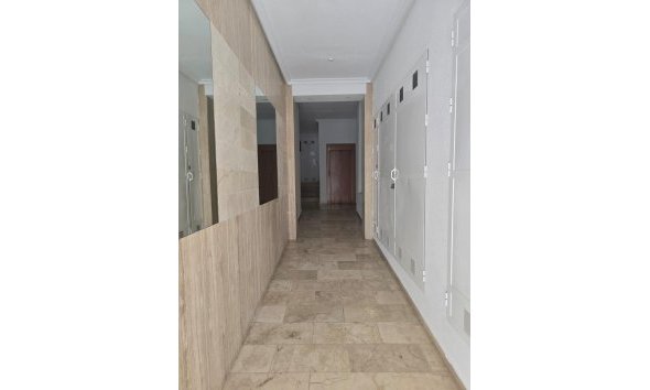 Resale - Apartment -
Torrevieja - Playa del Cura