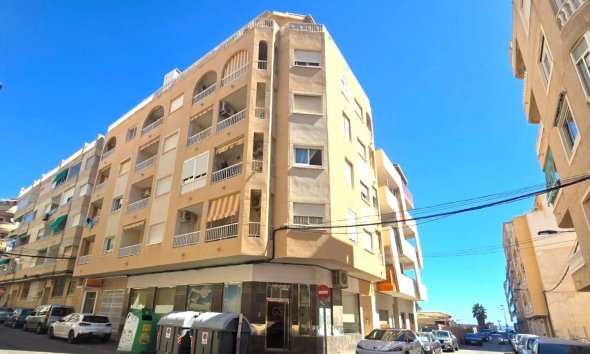 Resale - Apartment -
Torrevieja - Playa del Cura