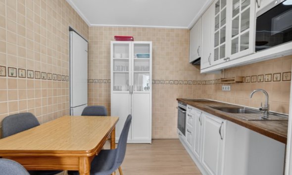 Resale - Town House -
Torrevieja - Costa Blanca