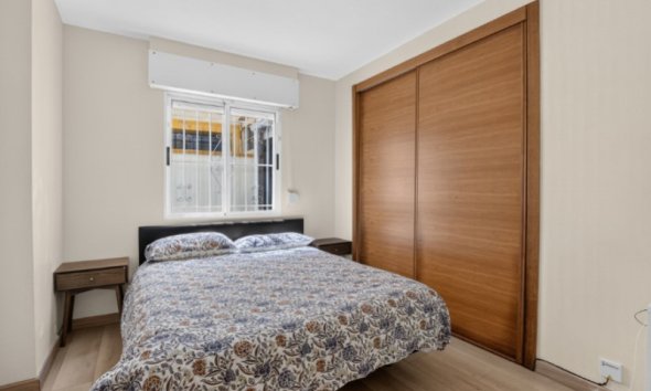 Resale - Town House -
Torrevieja - Costa Blanca