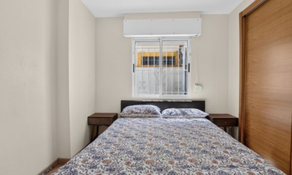 Resale - Town House -
Torrevieja - Costa Blanca