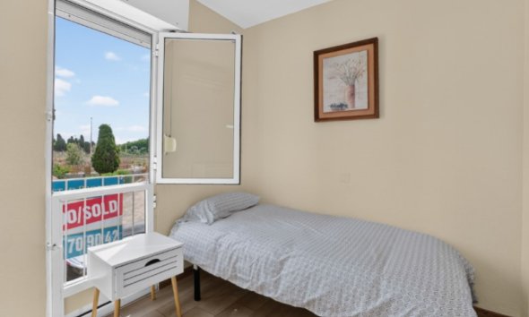 Resale - Town House -
Torrevieja - Costa Blanca