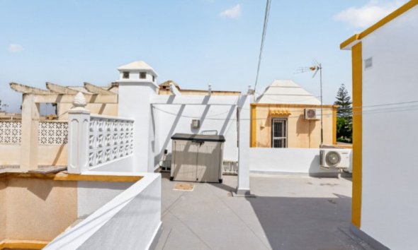 Resale - Town House -
Torrevieja - Costa Blanca