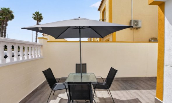 Resale - Town House -
Torrevieja - Costa Blanca