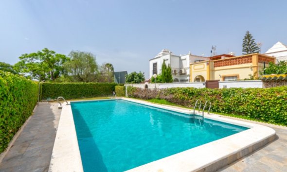 Resale - Town House -
Torrevieja - Costa Blanca