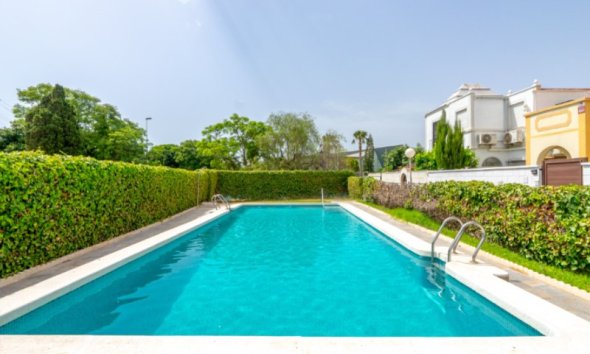 Resale - Town House -
Torrevieja - Costa Blanca