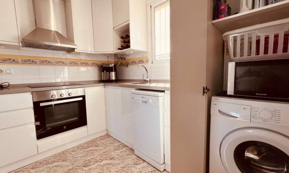 Resale - Apartment -
Villamartin - Costa Blanca
