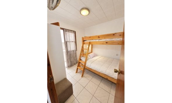 Revente - Bungalow -
Torrevieja - Torretas