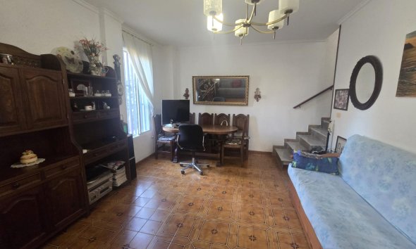 Revente - Duplex -
Torrevieja - Habaneras