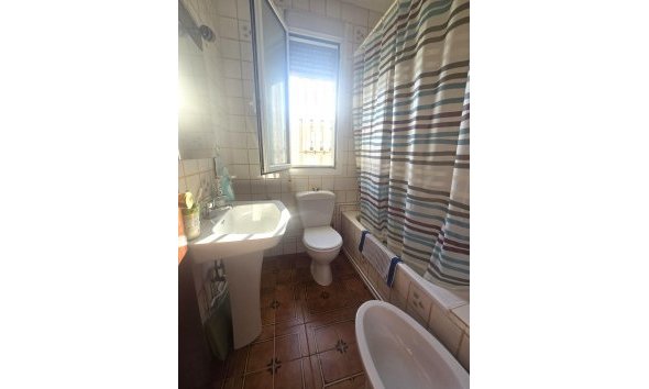 Revente - Duplex -
Torrevieja - Habaneras