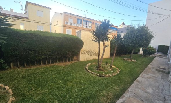 Revente - Duplex -
Torrevieja - Habaneras