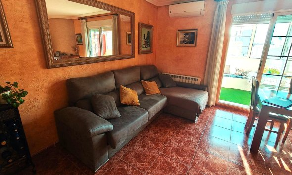 Revente - Apartment -
Torrevieja - Centro