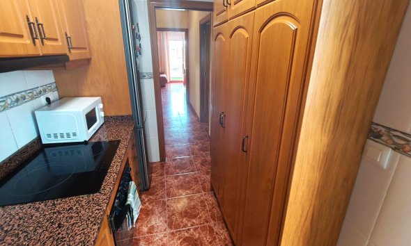 Revente - Apartment -
Torrevieja - Centro