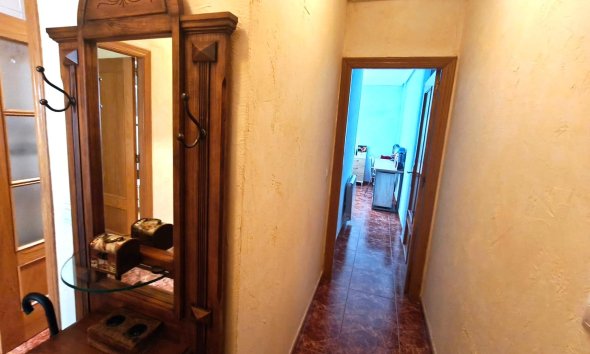 Revente - Apartment -
Torrevieja - Centro