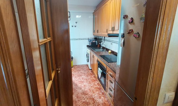 Revente - Apartment -
Torrevieja - Centro