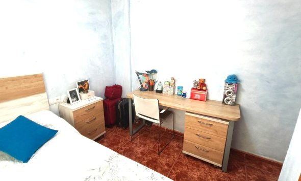 Revente - Apartment -
Torrevieja - Centro