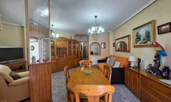 Resale - Apartment -
Torrevieja - Playa de los Locos