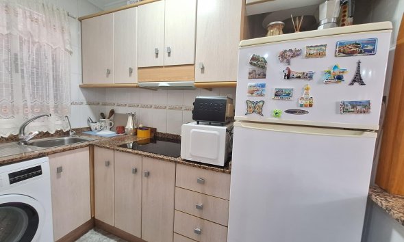 Resale - Apartment -
Torrevieja - Playa de los Locos