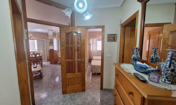 Resale - Apartment -
Torrevieja - Playa de los Locos