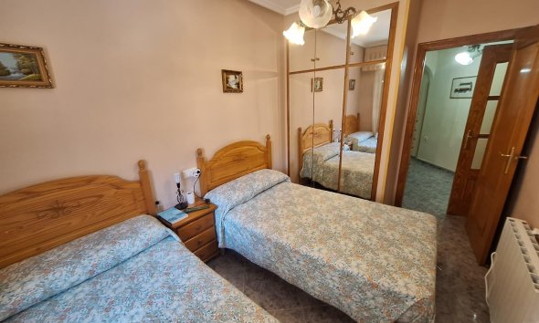 Resale - Apartment -
Torrevieja - Playa de los Locos