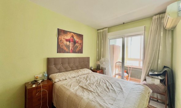 Revente - Apartment -
Torrevieja - Puerto Deportivo